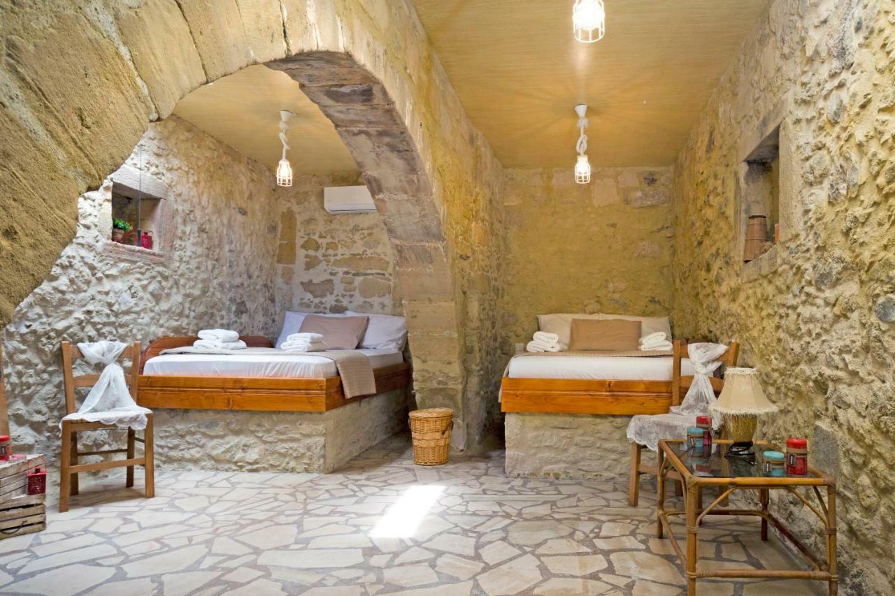 Petrakis Cretan Homes Kissamos Exterior photo